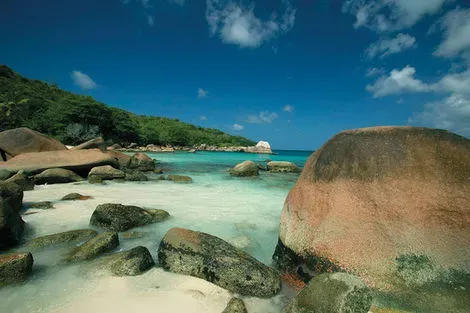 Seychelles-Mahe, Combiné hôtels 2 ILES : CERF ISLAND RESORT + PARADISE SUN 4*