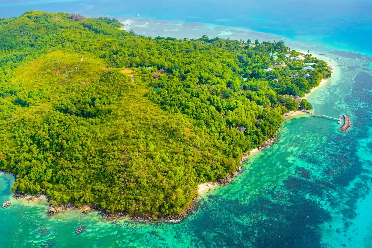 Seychelles : Combiné hôtels 2 îles - Indian Ocean Lodge 4* (5 nuits) + Carana Beach 4* (4 nuits