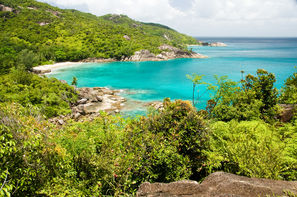 Seychelles-Mahe, Combiné hôtels 2 îles - Berjaya Praslin & Coral Strand