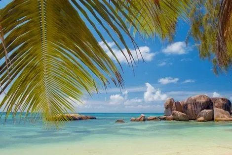 Seychelles-Mahe, Croisière Emeraude + séjour à l'hôtel Coral Strand Smart Choice 4*