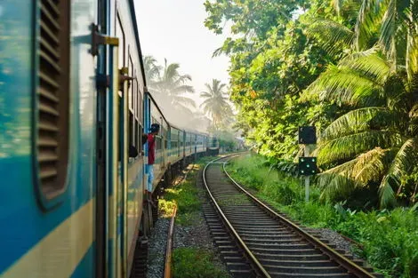 vol+hotel Combiné Cœur de Ceylan 3* & plage du Framissima Evasion Turyaa Kalutara 4* Sri Lanka Colombo