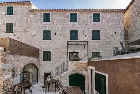 vol+hotel Sejour Historic Plaza Varos Split 4* Croatie Split