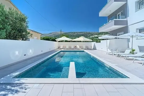 Croatie : Hôtel Trogirski Dvori