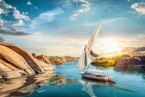 vol+hotel Croisière CROISIERE NAYA NIL PHARAONIQUE ET 1 NUIT AU CAIRE EN 4* Egypte Le Caire