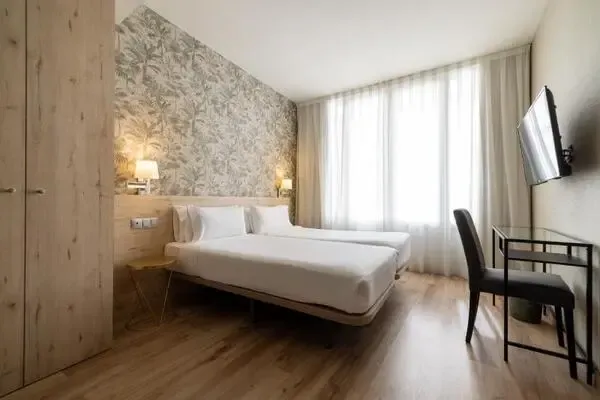 Espagne : Hôtel Avenida Gran Via
