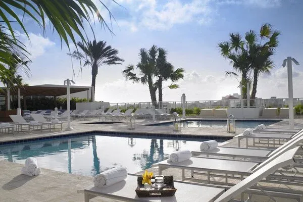 Etats-Unis : Hôtel Grand Beach Hotel Surfside West