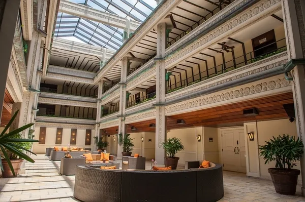 Etats-Unis : Hôtel Mayfair Hotel & Spa