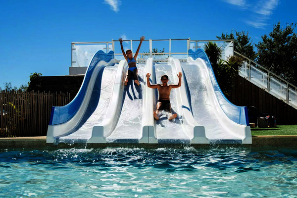 France : Camping Chadotel Les Iles