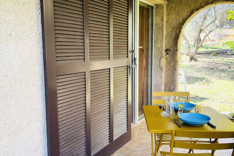 vol+hotel Sans Transport Cocody 1 / 2 France Saint-Pierre-des-Landes