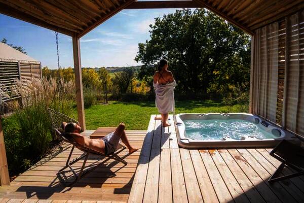 France : Camping Damona Lodges