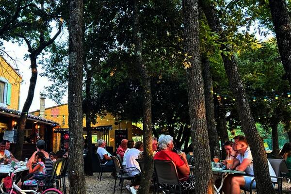 France : Camping Domaine des Chenes Blancs