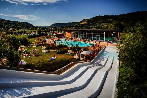 France : Camping Domaine La Roche D’Ully