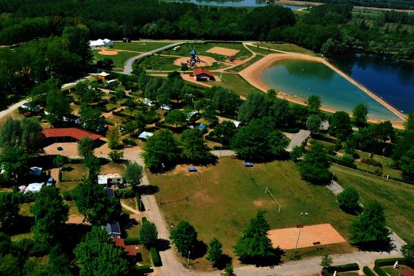 France : Camping du Lac de Cormoranche