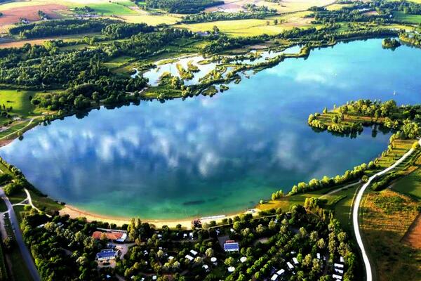 France : Camping du Lac de Saint-Cyr