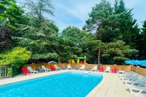 France : Camping Flower Camping la Pibola