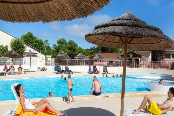 France : Camping Le Both d'Orouet