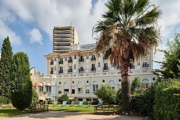 France : Résidence locative Le Méditerranée - Vacances Bleues