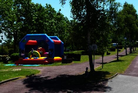 France : Camping Le Mont Joli Bois