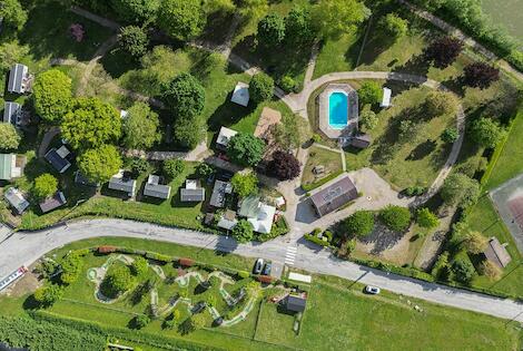 France : Camping Les Bords Du Guiers