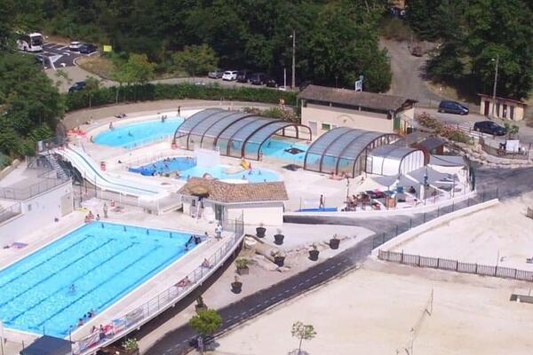 France : Camping Les Hameaux Des Lacs