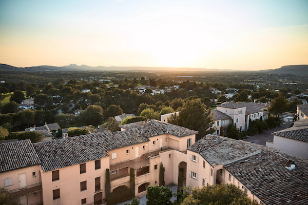 France : Maison Les Mas et Villas de Pont Royal en Provence - maeva Home