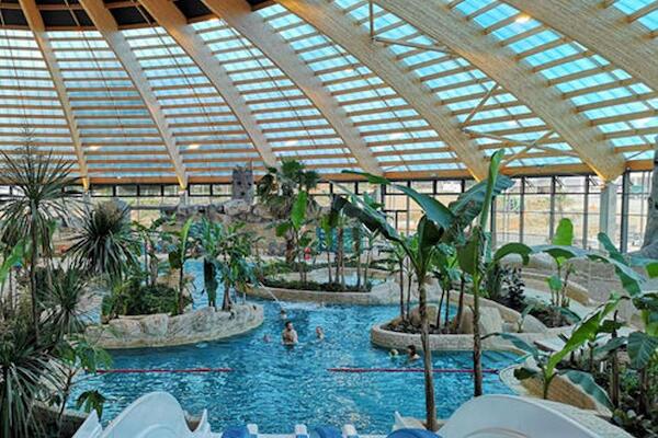 France : Camping Les Ormes, Domaine et Resort