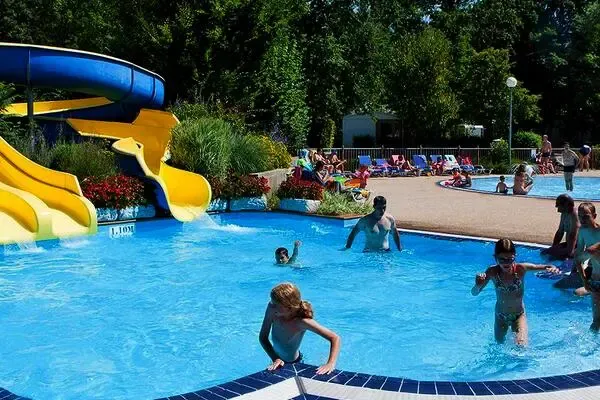 France : Camping Les Trois lacs