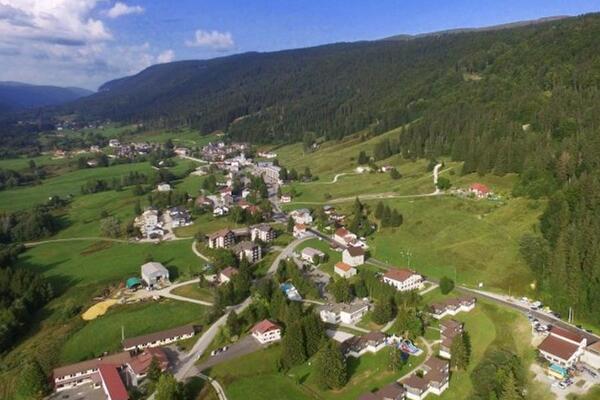 France : Village vacances Résidence Les Monts du Jura - Lelex