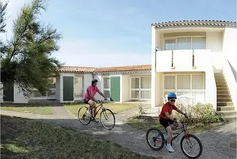France : Village vacances VVF Île de Ré Les Dunes
