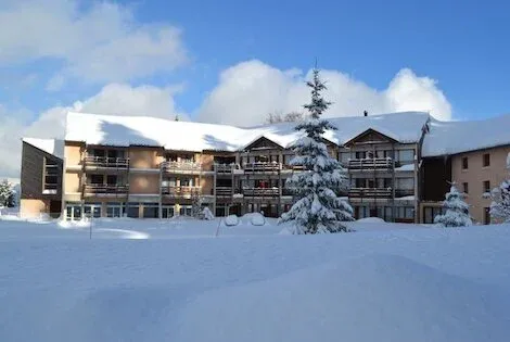 vol+hotel Sans Transport VVF Jura Les Rousses France Saint-Pierre-des-Landes