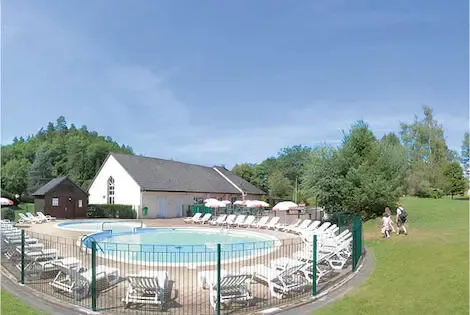 France : Village Vacances VVF Les Lacs du Cantal sss