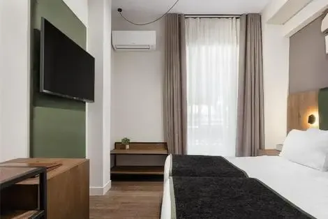 Grèce : Les Cyclades : Hôtel Acropolis Select