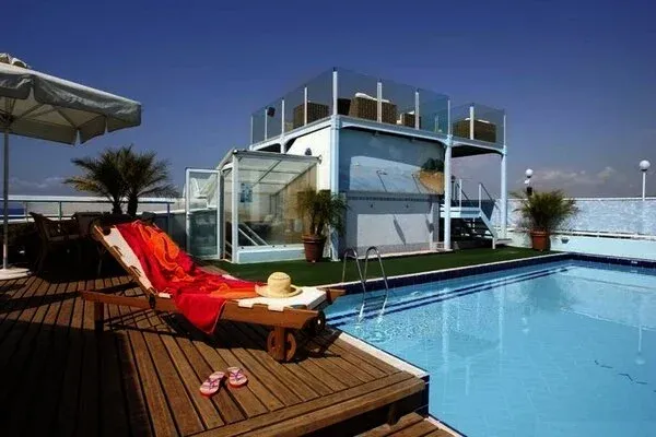 Grèce : Les Cyclades : Hôtel Poseidon Athens