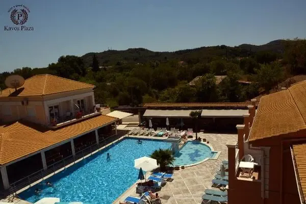 Grece : Hôtel Kavos Plaza