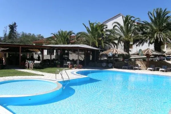 Grece : Hôtel Pension Nychterida