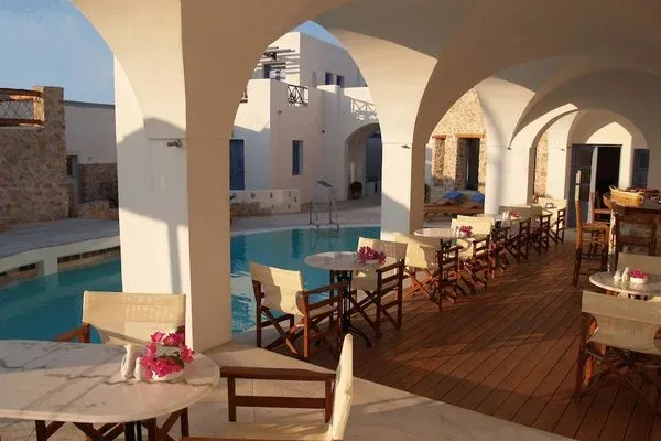 Grece : Hôtel Meltemi Luxury Suites