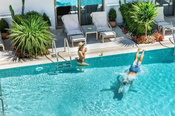 Grece : Hôtel Pefki Deluxe Residences