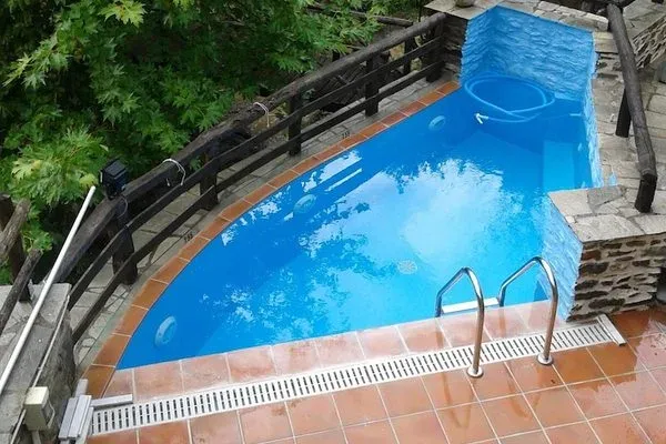 Grece : Hôtel Viraggas