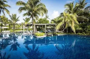 Ile Maurice-Wolmar, Hôtel Long Beach Golf & Spa Resort 5*