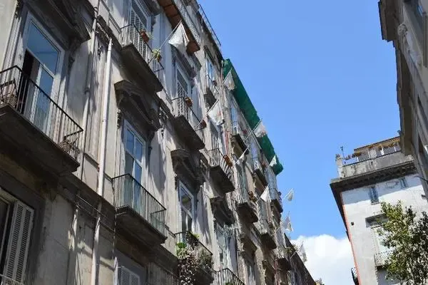 Italie : Hôtel Neapolis