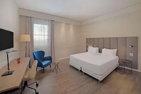 vol+hotel Sejour Nh Napoli Panorama 4* Italie Naples