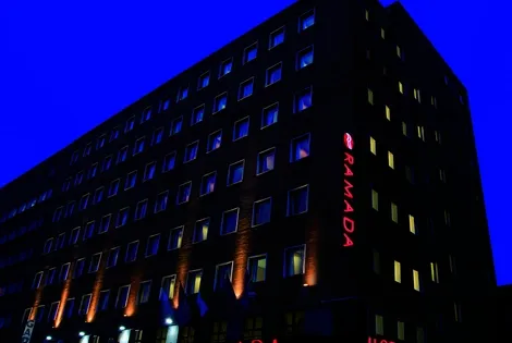 vol+hotel Sejour Ramada Naples 4* Italie Naples