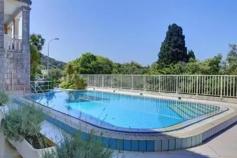 Montenegro-Dubrovnik, Hôtel Komodor 3*