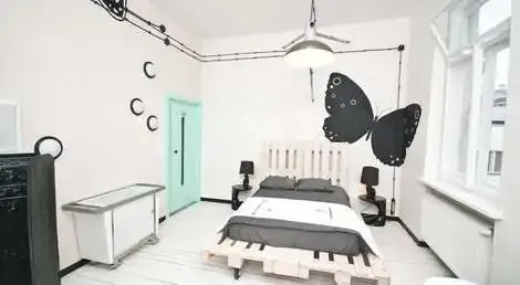 vol+hotel Sejour Lofthotel Sen Pszczoly 3* Pologne Varsovie
