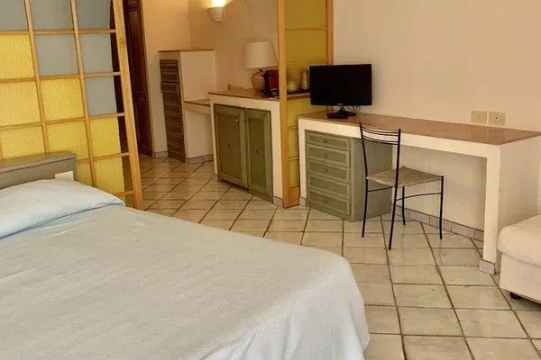 Sardaigne : Hôtel Swadeshi Green Park Hotel