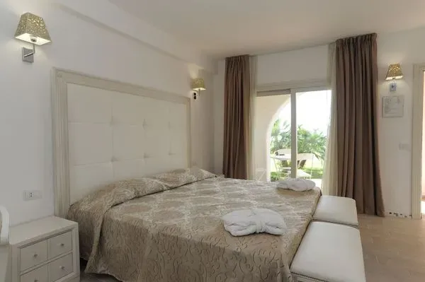 Sardaigne : Hôtel The Pelican Beach Resort & Spa