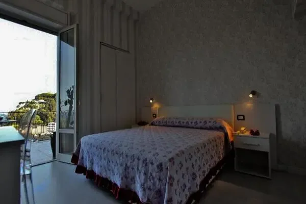 Sicile et Italie du Sud : Hôtel Baia Azzurra