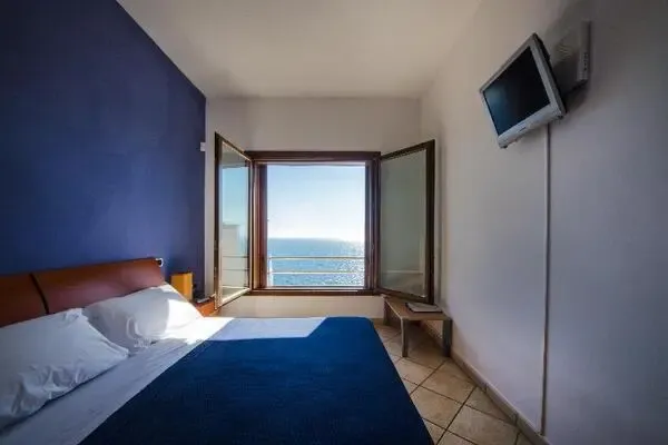 Sicile et Italie du Sud : Hôtel La Rosa Sul Mare