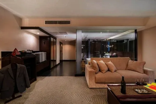 Thailande : Hôtel Furama Silom