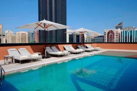 Abu Dhabi : Hôtel Courtyard By Marriott World Trade Center